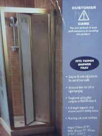 760mm bi fold door British Made Victorian etched quality shower