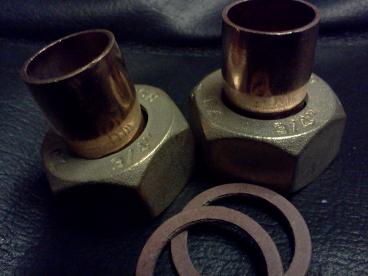 Three Quarter Inch to Half Inch Reducers Brass Thread Nut To Copper Pipe