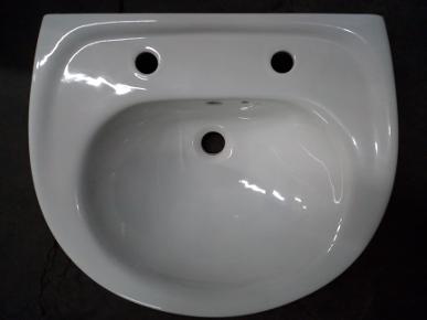 centresuite basin white two tap hole round