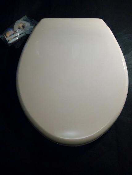 peach toilet seat thermo plastic macdee