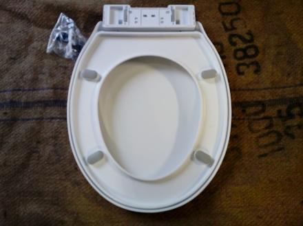 Standard Size Shape And Fit Toilet Seat With Bar Hinge Top Fix - How To Repair A Soft Close Toilet Seat