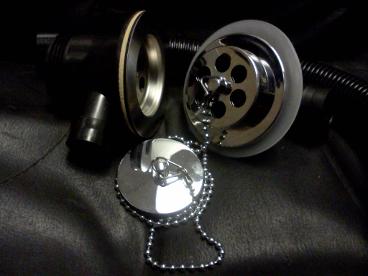 Chrome Bath Waste Metal Plug & Chain