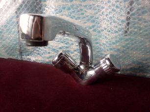 Swivel spout chrome monobloc kitchen sink mixer