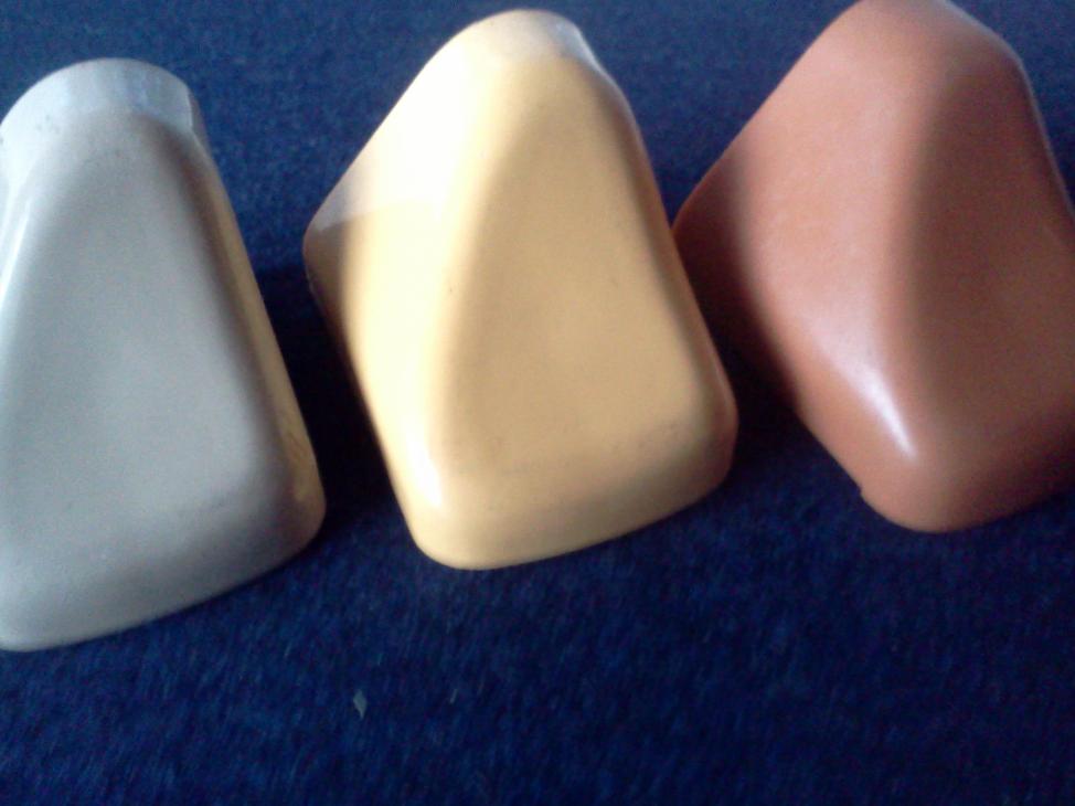 toilet seat hinges fixings colour 70s 80s