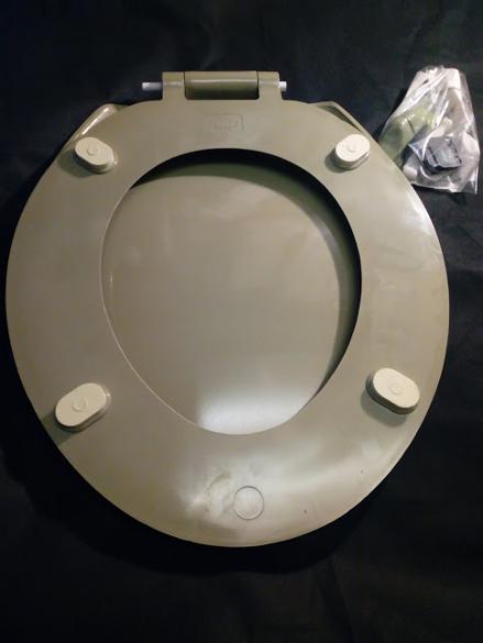 avocado derwent macdee seat loo wc