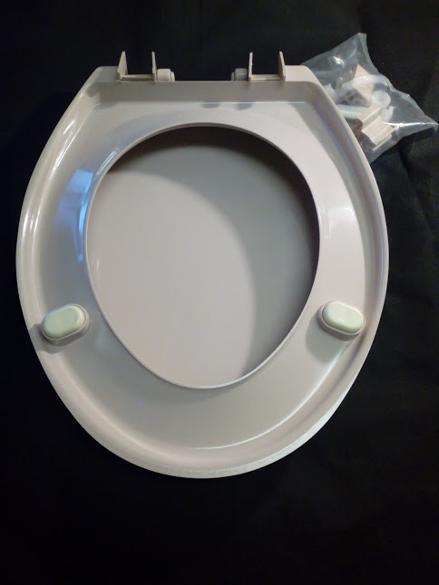 bahama beige plastic uk made loo seat