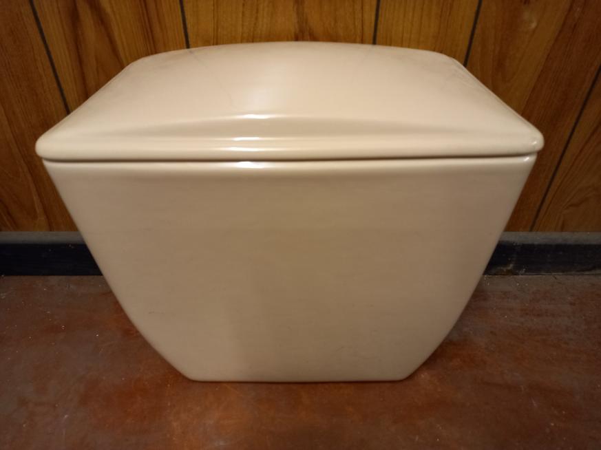 bahama beige toilet cistern selles
