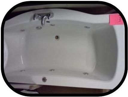 bow fronted wide whirlpool bath suite
