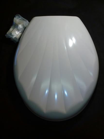 derwent macdee champagne toilet seat shell