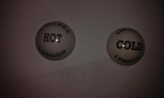 chelsea london hot cold tap indices