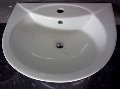 Crescent Moon Basin Bathroom monobloc