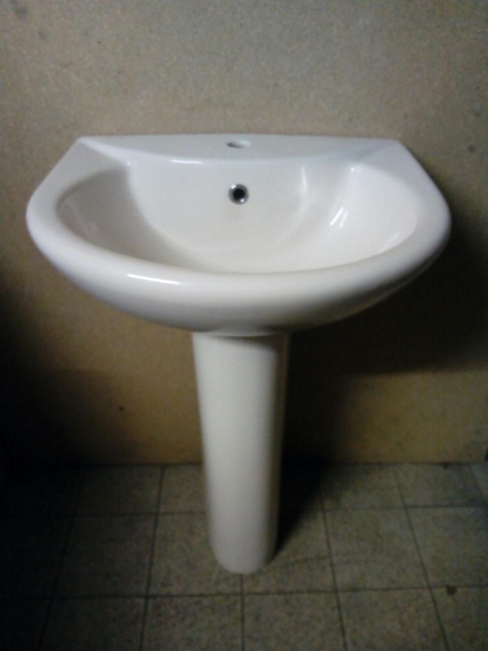 pergamon soft white basin pedestal impulse