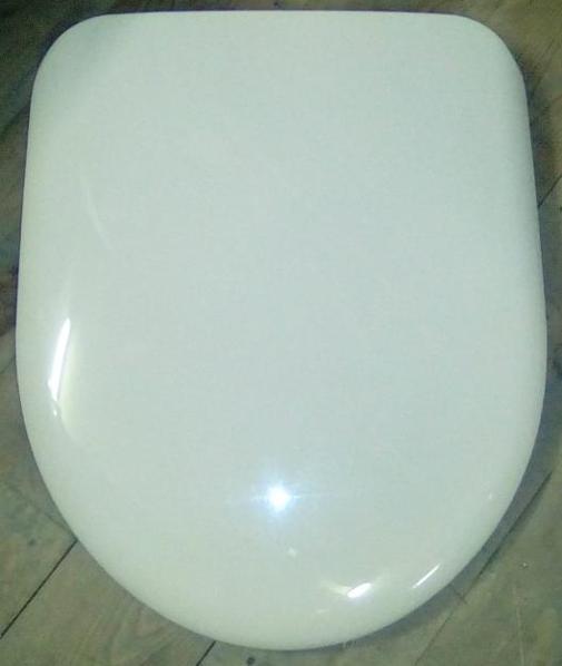 soft cream colour toilet seat d impulse