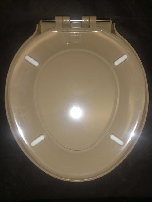 celmac superb toilet seat kashmir beige colour