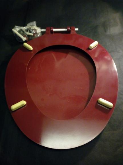 penthouse red macdee toilet seat loo