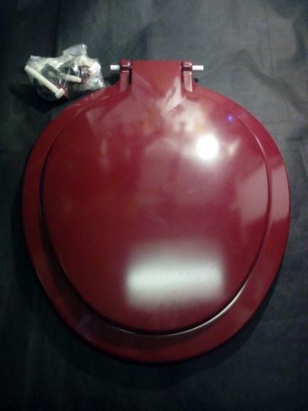 macdee burgundy colour standard toilet seat
