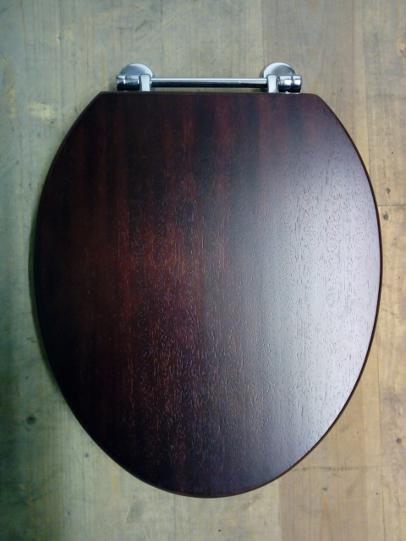 mahogany effect chrome bar hinge loo seat