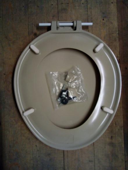 pampas thermoplastic seat loo wc lavatory