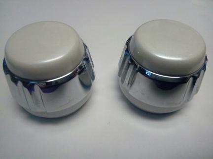 starlite shanks smoked white handwheel