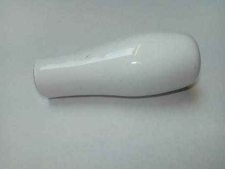 pergamon soft white handle loo flush
