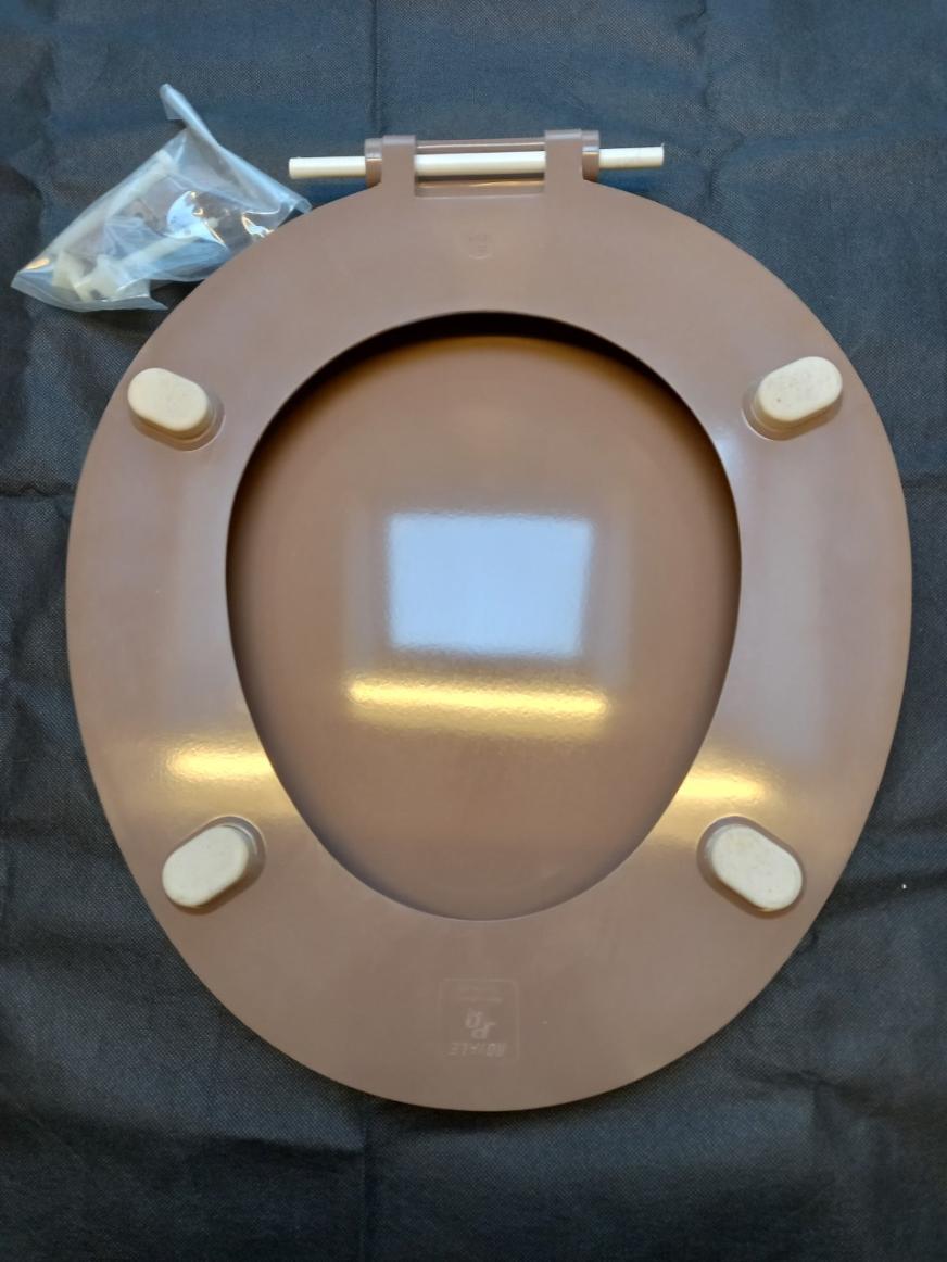 peters royale toilet seat minkn brown