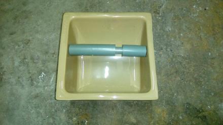 sandalwood inset ceramic toilet roll holder