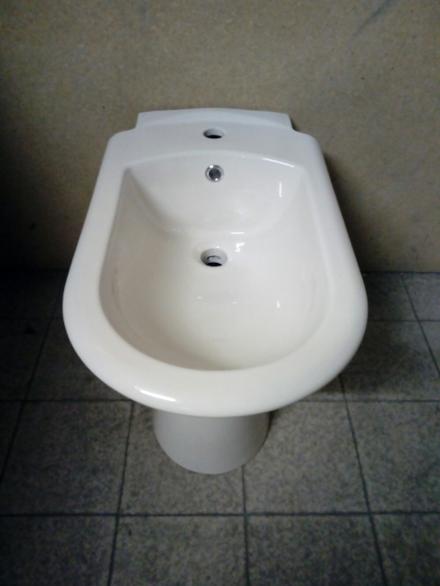 serel pergamon colour bidet btw