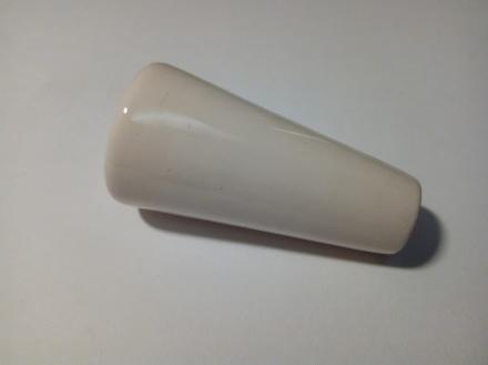 soft cream centre flush lever handle toilet