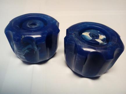 sorrento blue white vein tap heads