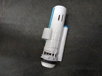 tc bathrooms toilet cistern flush syphon