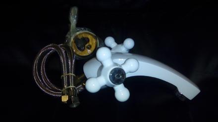 YES monobloc white Victorian cross