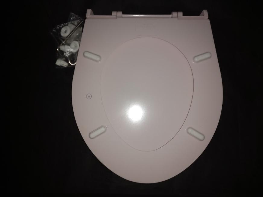 spring bathrooms toilet seat misty pink